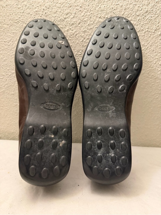 Tod\'s Dark Brown Leather Penny Loafers, pre-owned, gently owned. main image 10